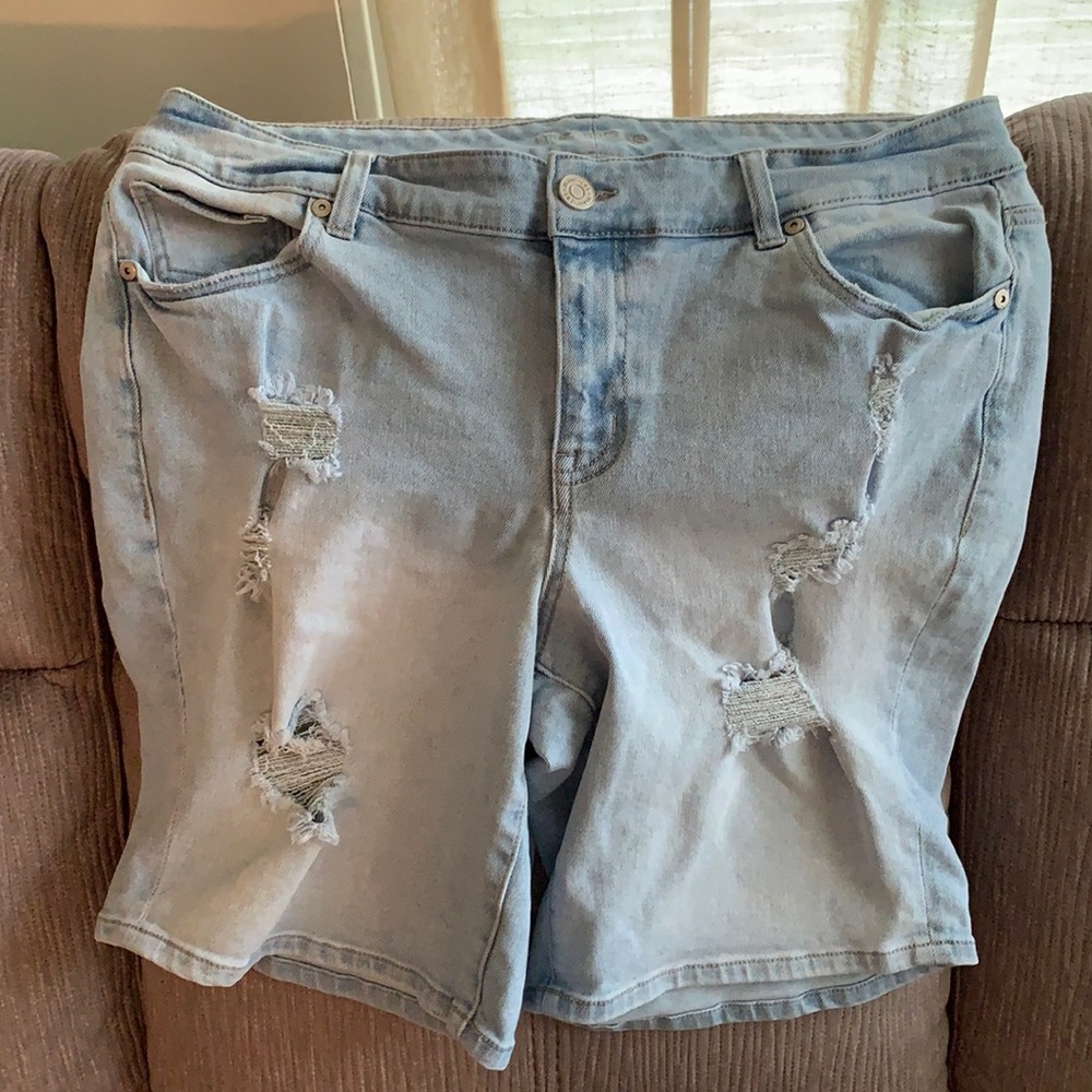 Maurices Jean shorts